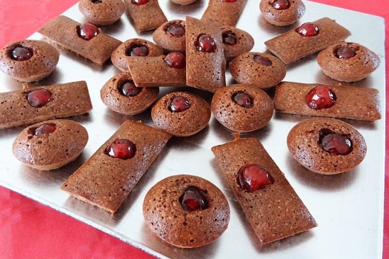 Mignardises Chocolat Noix De Coco La Recette Facile Par Toqués 2 Cuisine 