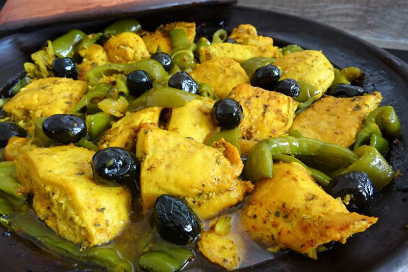 Tajine au poulet curry et poivrons verts - 9