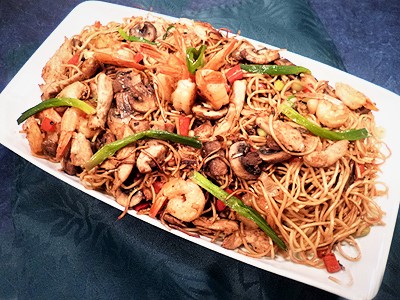 Pâtes chinoises aux légumes et crevettes : Recette de Pâtes chinoises aux  légumes et crevettes