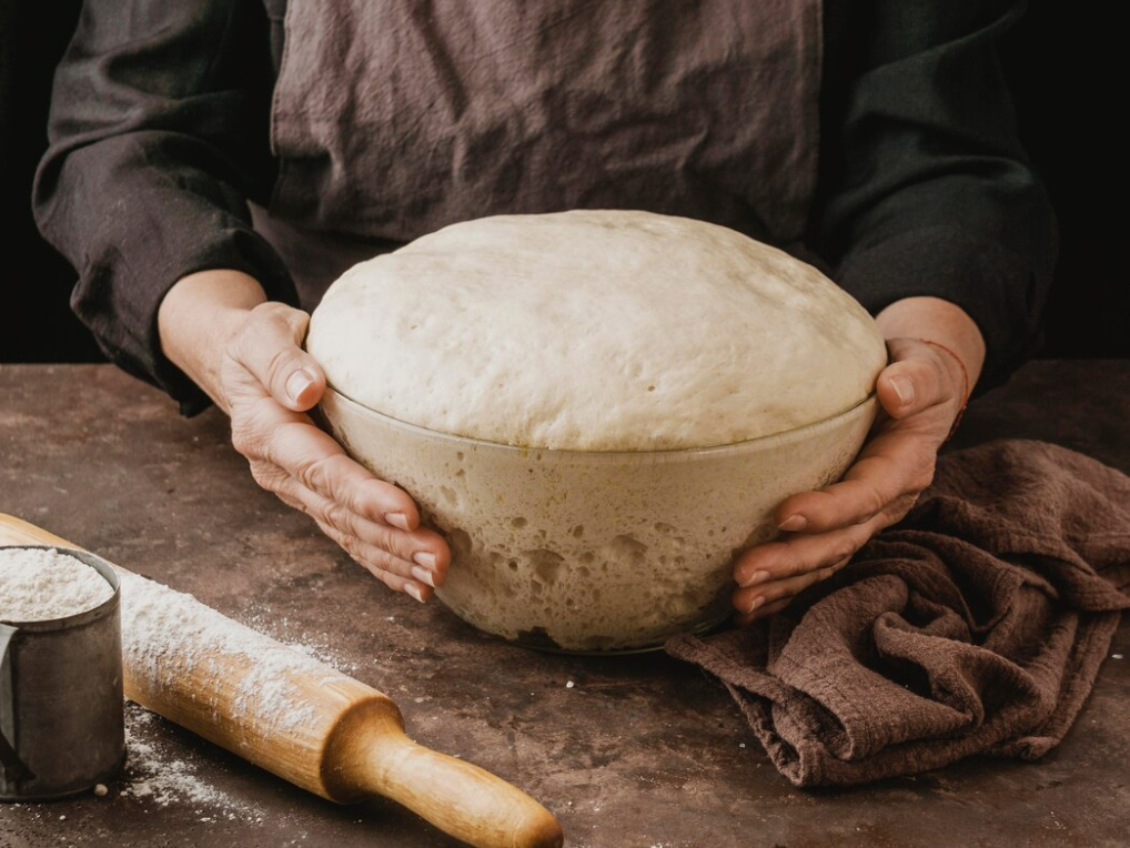 Comment faire une pâte à pizza maison croustillante et savoureuse - 5